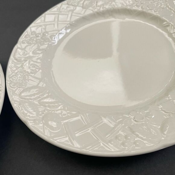 Mikasa English Countryside White 11” Stoneware Dinner Plate Set of 2 - Picture 10 of 16